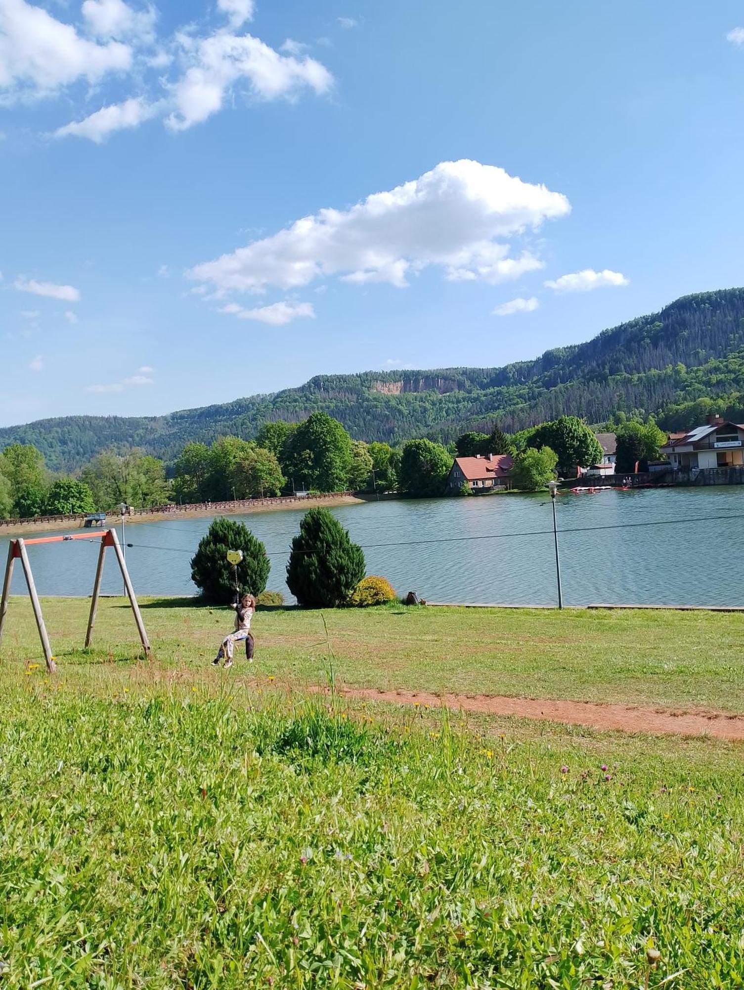 Otulina Dom W Gorach Stolowych Pod Szczelincem Pogranicze Pl-Cz ラトクフ エクステリア 写真